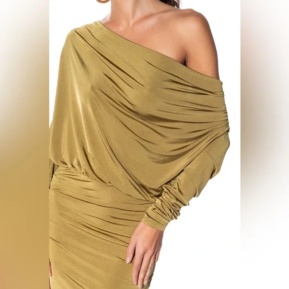 AKIRA Olive Long Sleeve Maxi Dress - Picture 5 of 5